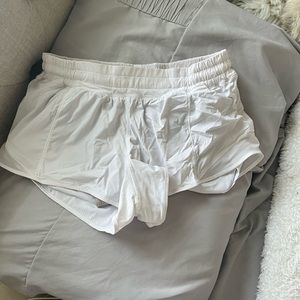Lululemon hotty hot short